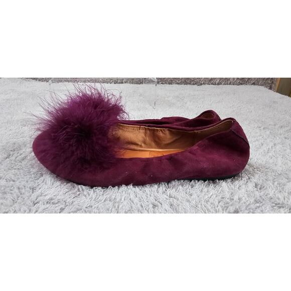 NeW Gentle Souls Portia Pom‎ Pom Ballet Flats Purple Suede Stretch Sides 7 M - Picture 2 of 4